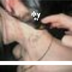 不成调的歌在惬意时光轻哼