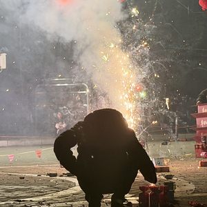 《给特别的人拜年》