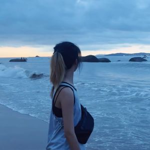 说散就散+独行侠+爱如潮水