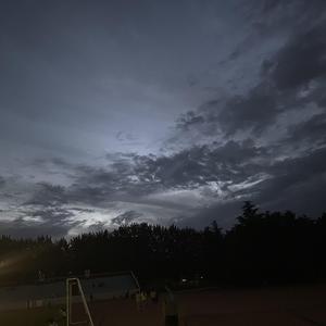我在你身后（李飘飘）