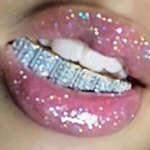 LIPGLOSS