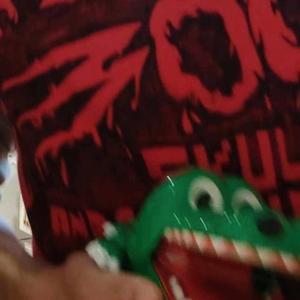 Eagle vs. Sheagle (feat. superkidman)