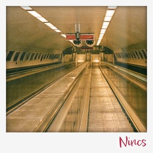 Nincs