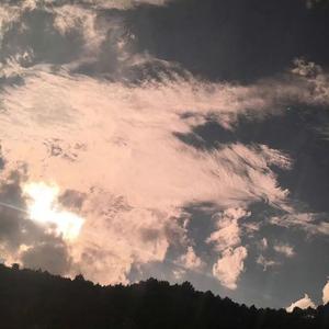 谁（抖音弹唱版）（翻自 廖俊涛）