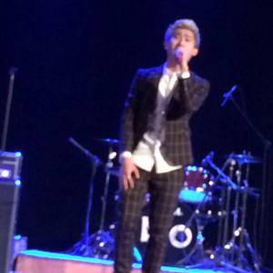 萧煌奇-停了的钟 （李 軼Ethan remix）