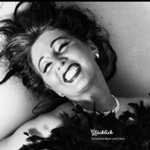Glücklich