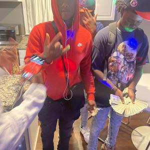 Rumos (All in they head)