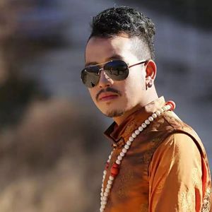 我倾慕完美姑娘