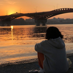 I•SEOUL•U (feat. mitsu)