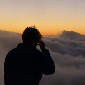 你是不是也不记得多久没有说爱我 ( 伤感版 Liel )