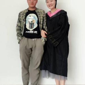 你大四，我却大三