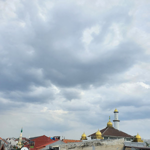 Menduakan Hati (Acoustic)