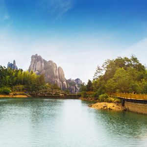 最美的轮廓 伴奏