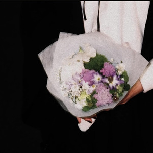 供花 (feat. hnily)