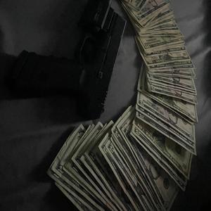 2face (feat. Prettiboi & Kuso)