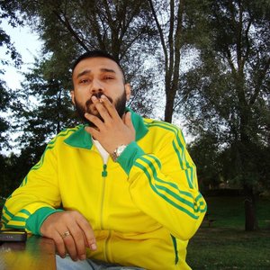 Yaşamak Zor