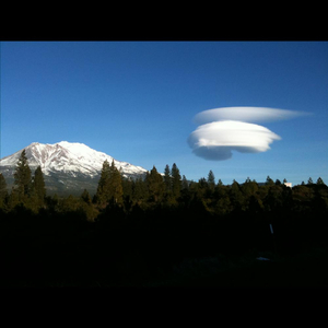 Mt.Shasta UFO/シャスタ山UFO
