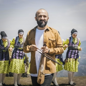Bahçende Kirazmıyım