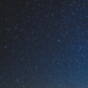 青の夜汽車と時計塔