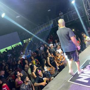 Nevou (feat. MC Dudin)