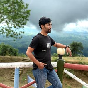 রঙিন সুতো