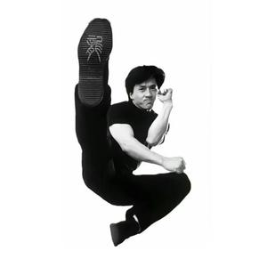 踏浪逐梦的征程