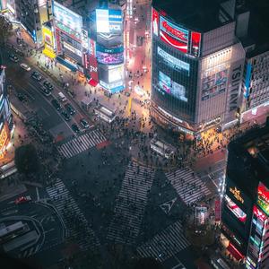 Sugarcane (feat. Nia Varan & SAFE)