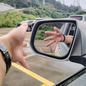 我的这把破木吉他