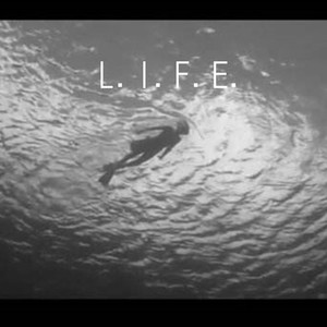 L.I.F.E(feat.49ers and Locojive)