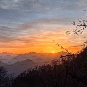 哪里都是你（伴奏）