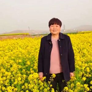 时光里的拥抱_安然