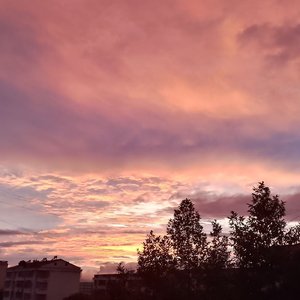 万丈光