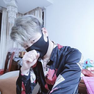 18岁