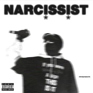 Narcissist !