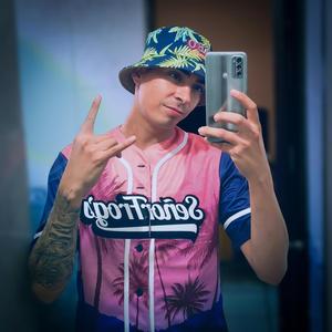 No me frustro (feat. Deskm)