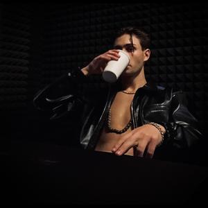 Kredit (feat. Tomias)