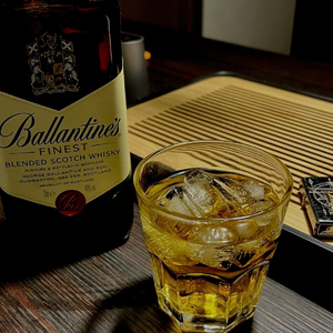 袁娅维TIA RAY-旅行中忘记（唐伯虎 remix）