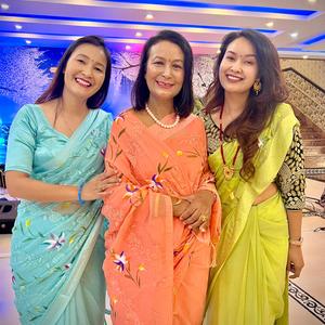 Nachchu bari lai (feat. Kunti Moktan & Shital Moktan)