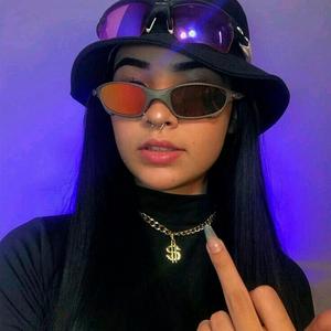 CARA DE PRINCESINHA ROUPA DE MANDRAKA