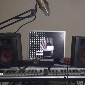 Uza nani mngani (feat. Nathisoul & Slow) (Radio Edit)