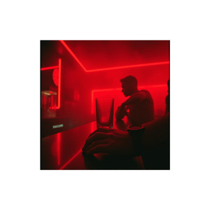 Ela se inclinou pra mim