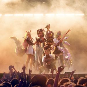 Graceful Phoenix Seraphine