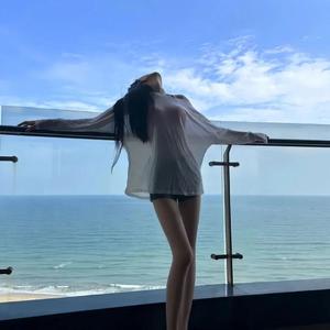 两手空空心空空