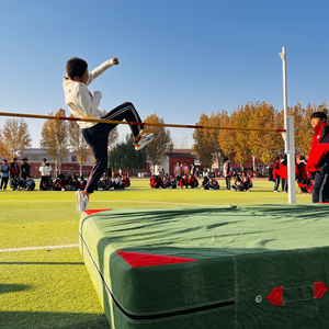 致初三六班的盛夏