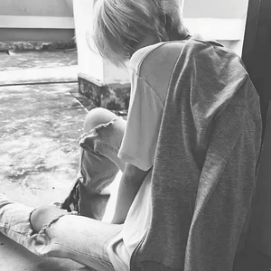 休戀逝水  如鯁在喉