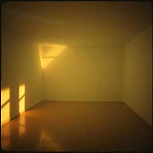 방 안의 메아리 (Echo in the Room) 2