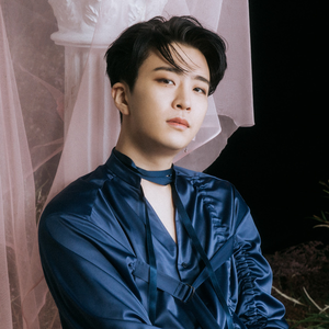 Square(2017) (Cover)