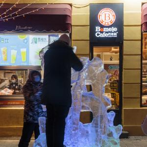 铫期 马王兄赐某的践行酒