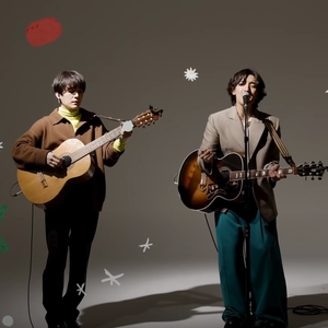 Happy Xmas (War Is Over) + Made In Christmas (Live)