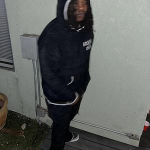 Hype Beast (feat. Jaaaay3)
